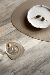 Lasinalunen nahkaa 11677