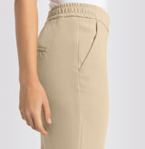 MAC Chiara cropped 9682