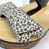 Rieker kiilakorkosandaali leopardi