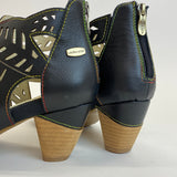 Laura Vita Dorian musta