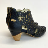 Laura Vita Dorian musta