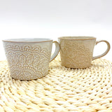 Happiness muki korvalla