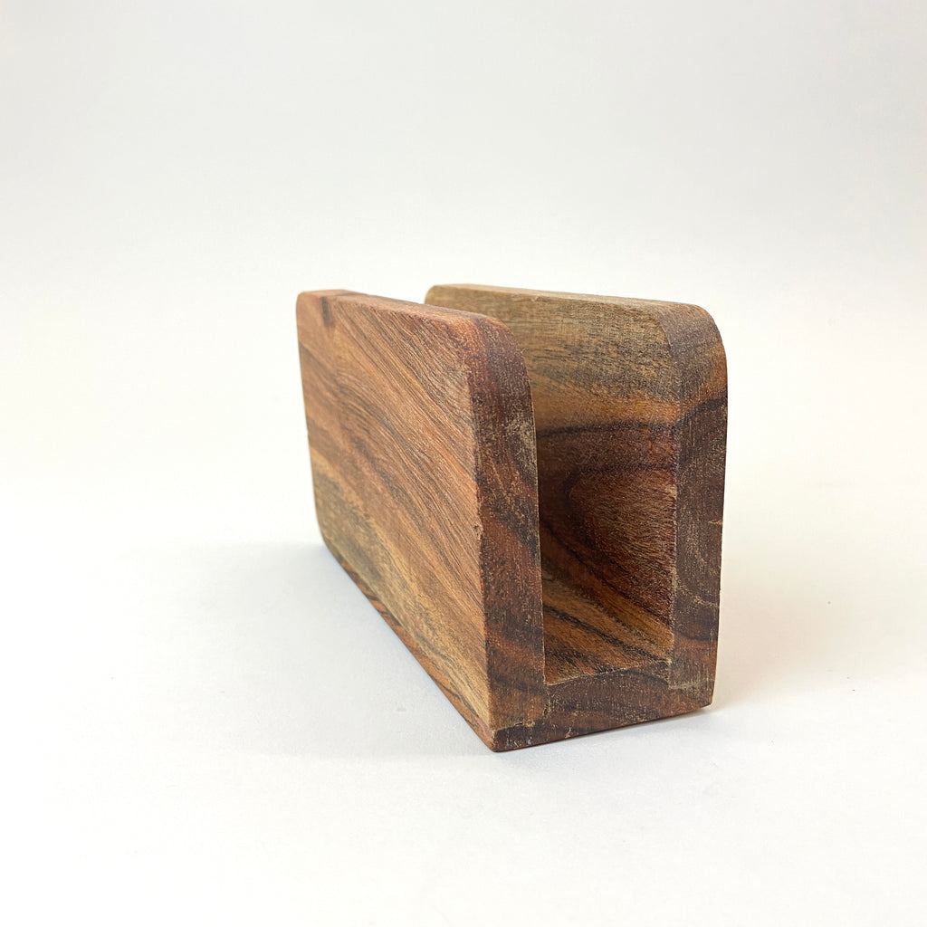 IB Lautasliinateline Ihanuuteni IB Lautasliinateline Ihanuuteni