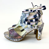 Laura Vita Hicao harmaakukal.