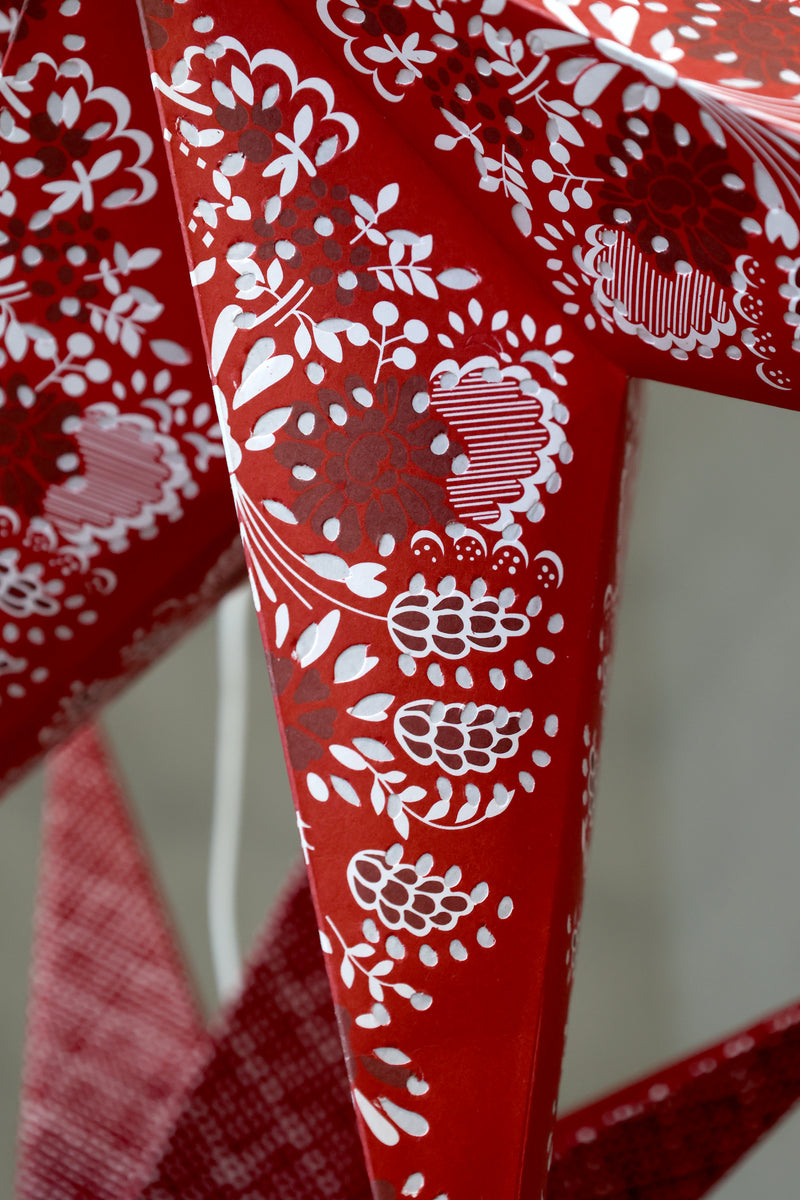 Chic punainen paperitähti 60cm 11703