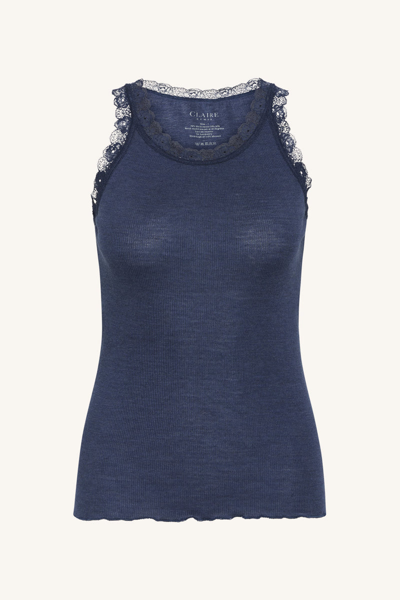 Claire Angela top 11439