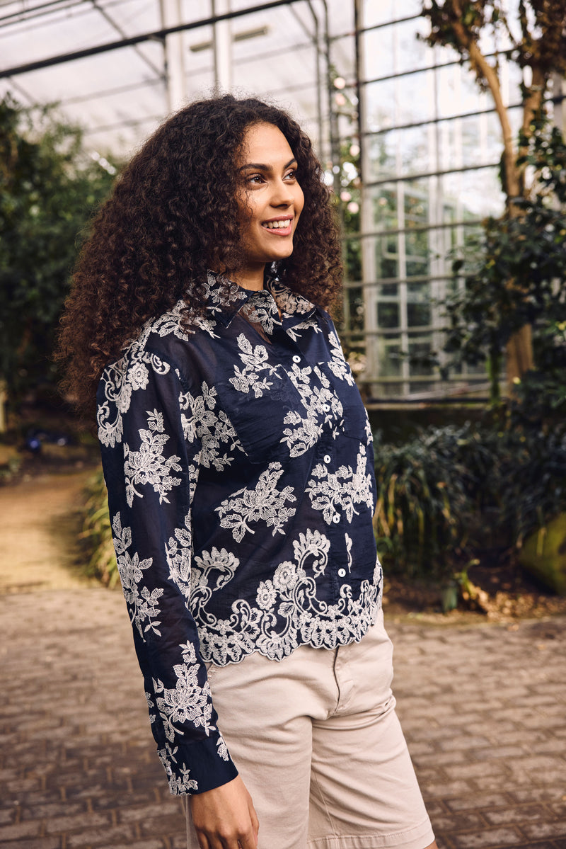 Claire Rebekah shirt 11123