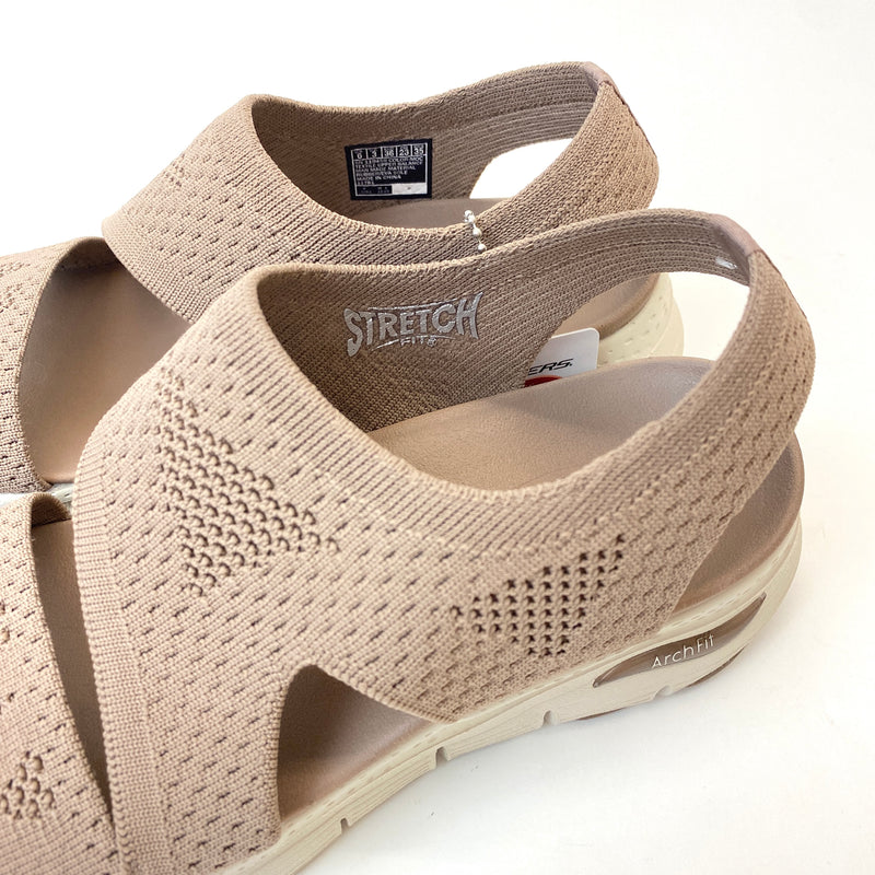 Skechers sandaali arch fit 9726