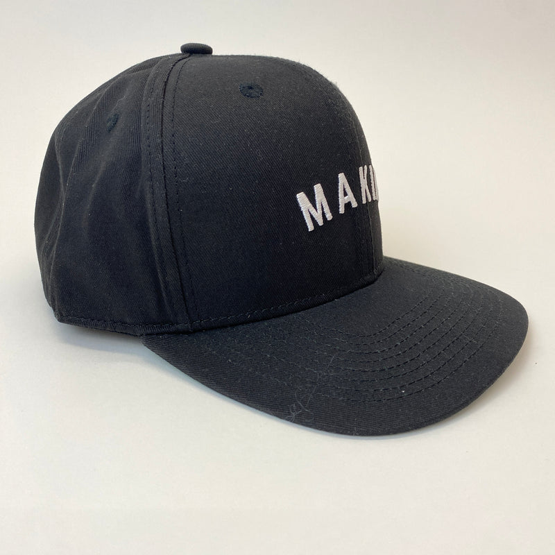 Makia Pujo snapback lippis 9343