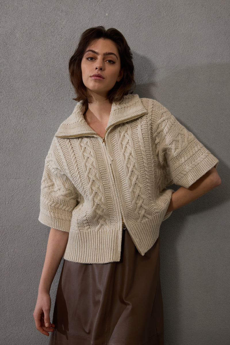 PBO Kalina Knit cape 11405