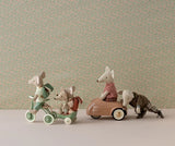 Maileg Abri tricycle, Mouse - green 12750
