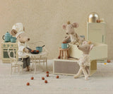 Maileg Chef mouse w. soup pot and spoon - Big brother 12768